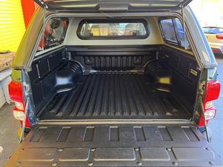 2015 Holden Colorado - Thumbnail