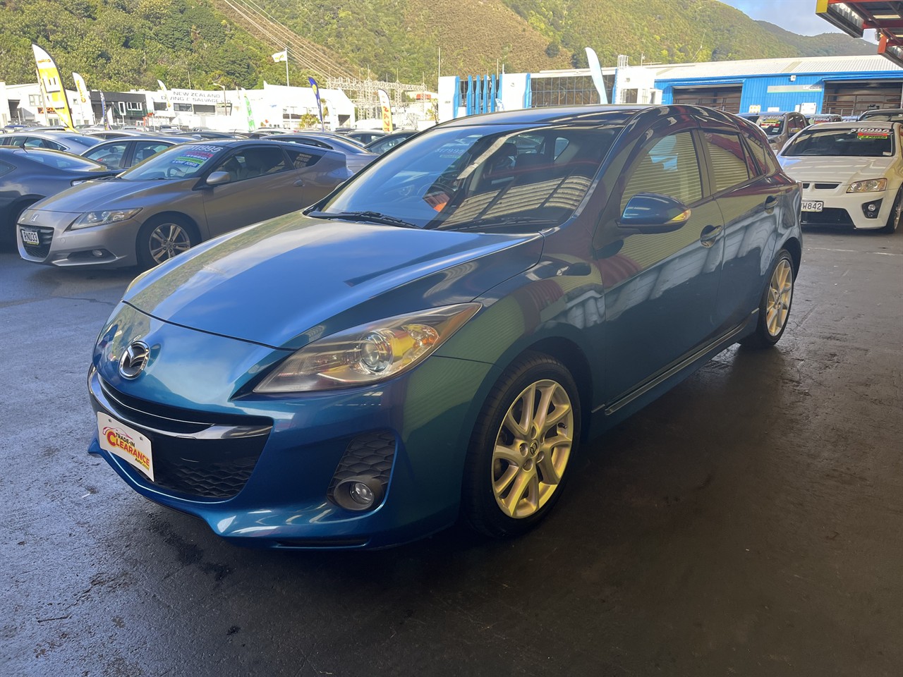 2012 Mazda Axela