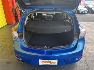 2012 Mazda Axela - Thumbnail