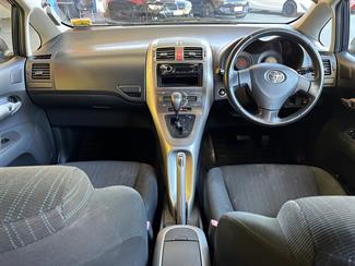 2008 Toyota AURIS - Thumbnail