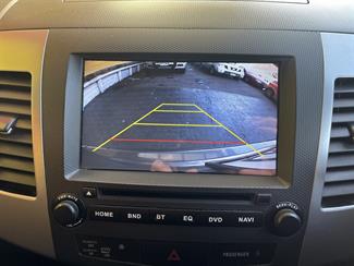 2006 Mitsubishi Outlander - Thumbnail