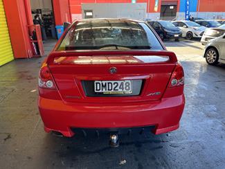 2006 Holden Commodore - Thumbnail