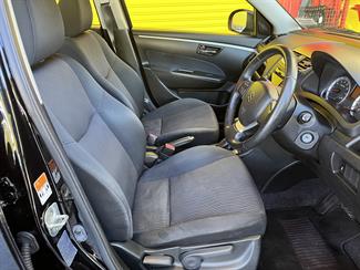 2011 Suzuki Swift - Thumbnail