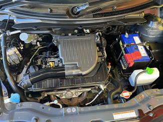 2011 Suzuki Swift - Thumbnail