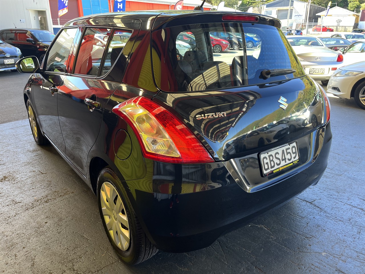 2011 Suzuki Swift