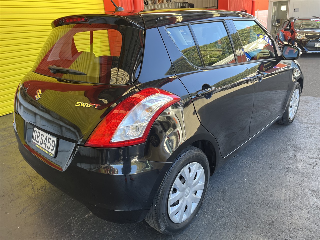 2011 Suzuki Swift
