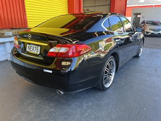 2010 Nissan Fuga - Thumbnail