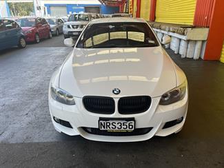 2013 BMW 320i - Thumbnail