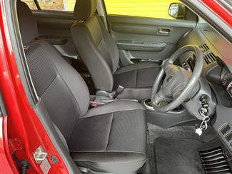 2010 Suzuki Swift - Thumbnail