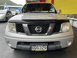 2012 Nissan Navara - Thumbnail