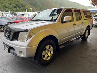 2012 Nissan Navara - Thumbnail