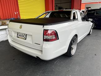2012 Holden Commodore - Thumbnail