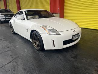2005 Nissan Fairlady