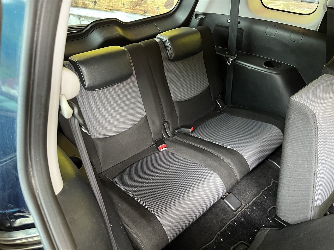 2005 Mazda Premacy