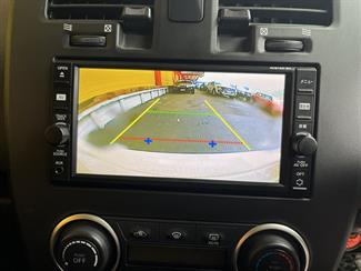 2016 Nissan LEAF - Thumbnail