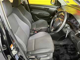 2016 Suzuki Swift - Thumbnail