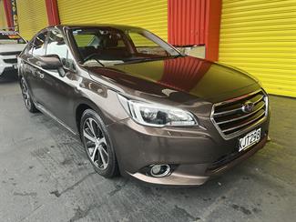 2017 Subaru Legacy - Thumbnail