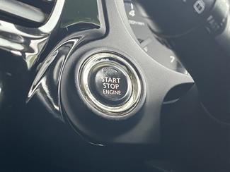 2015 Mitsubishi Outlander - Thumbnail