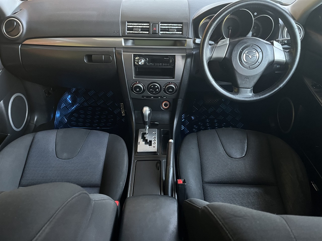 2006 Mazda Axela