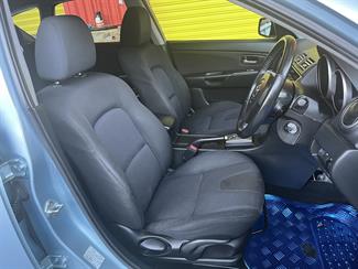 2006 Mazda Axela - Thumbnail