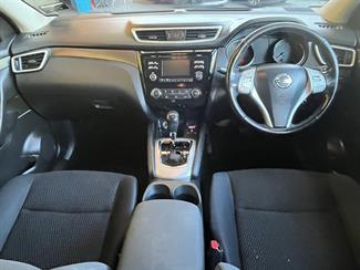 2016 Nissan Qashqai - Thumbnail