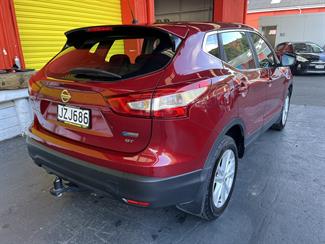 2016 Nissan Qashqai - Thumbnail