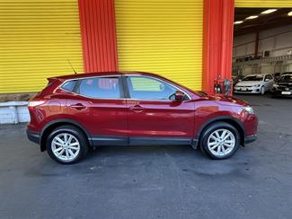 2016 Nissan Qashqai - Thumbnail
