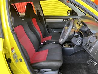2010 Suzuki Swift - Thumbnail