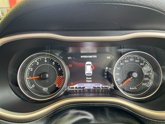 2017 Jeep Cherokee - Thumbnail