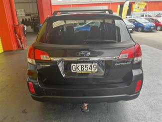 2009 Subaru Outback - Thumbnail