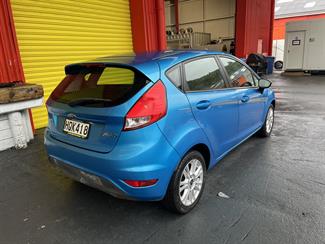 2014 Ford Fiesta - Thumbnail