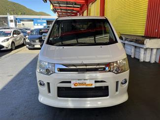 2013 Mitsubishi DELICA - Thumbnail
