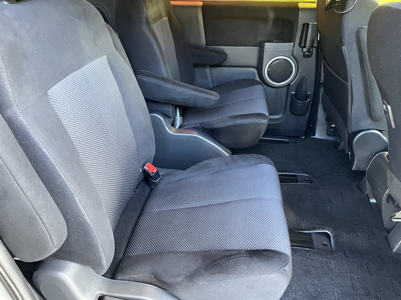 2013 Mitsubishi DELICA