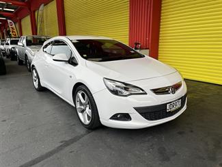 2015 Holden Astra - Thumbnail
