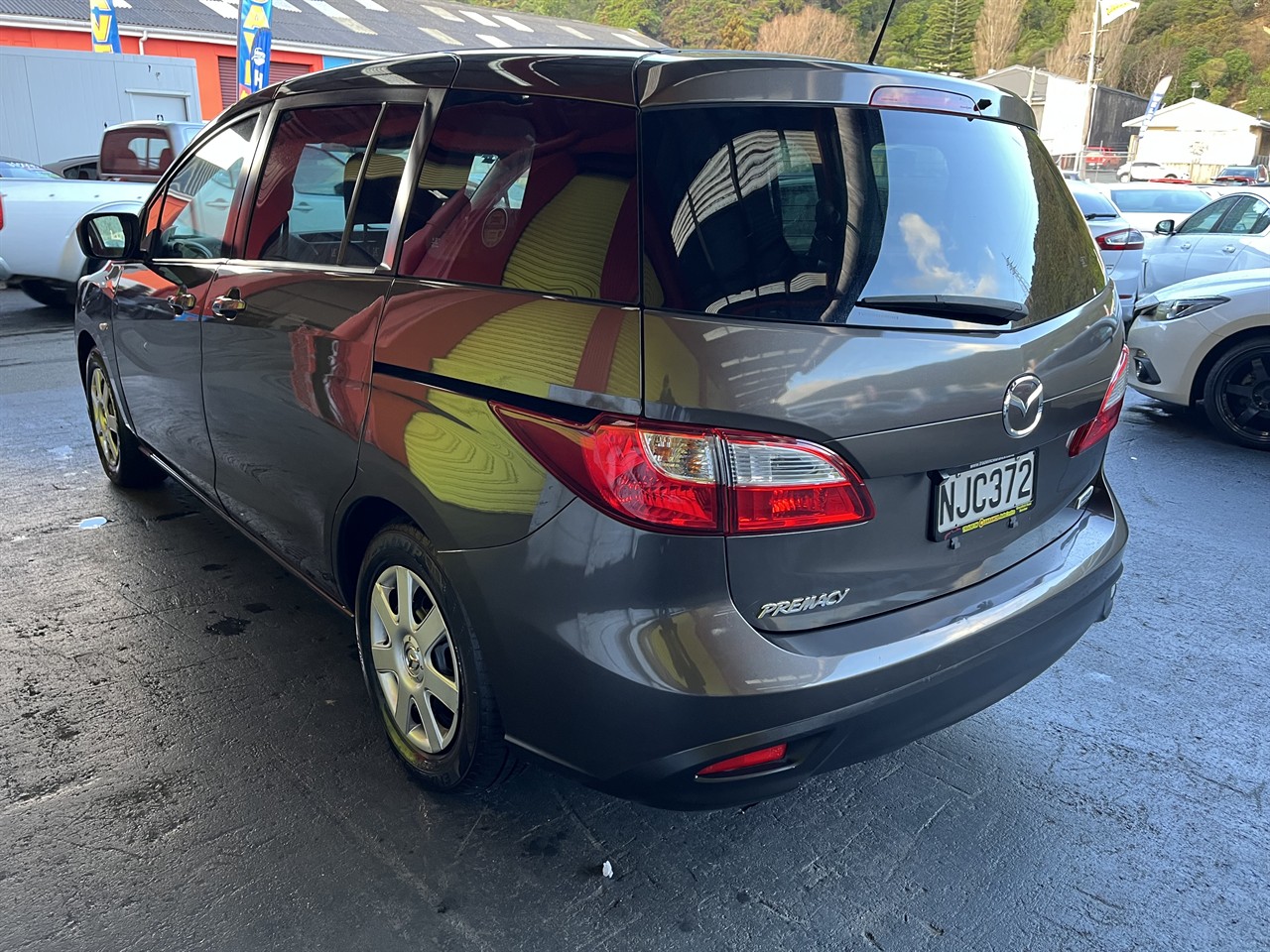 2016 Mazda Premacy