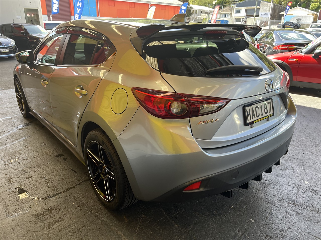 2013 Mazda Axela