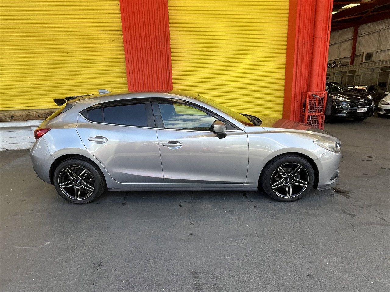 2013 Mazda Axela