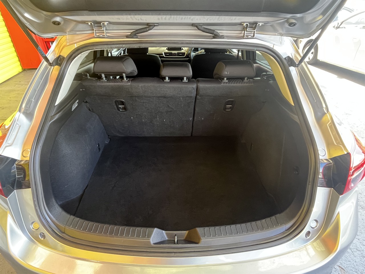 2013 Mazda Axela