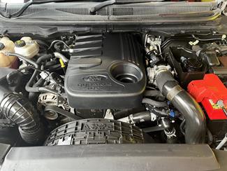 2016 Ford Everest - Thumbnail