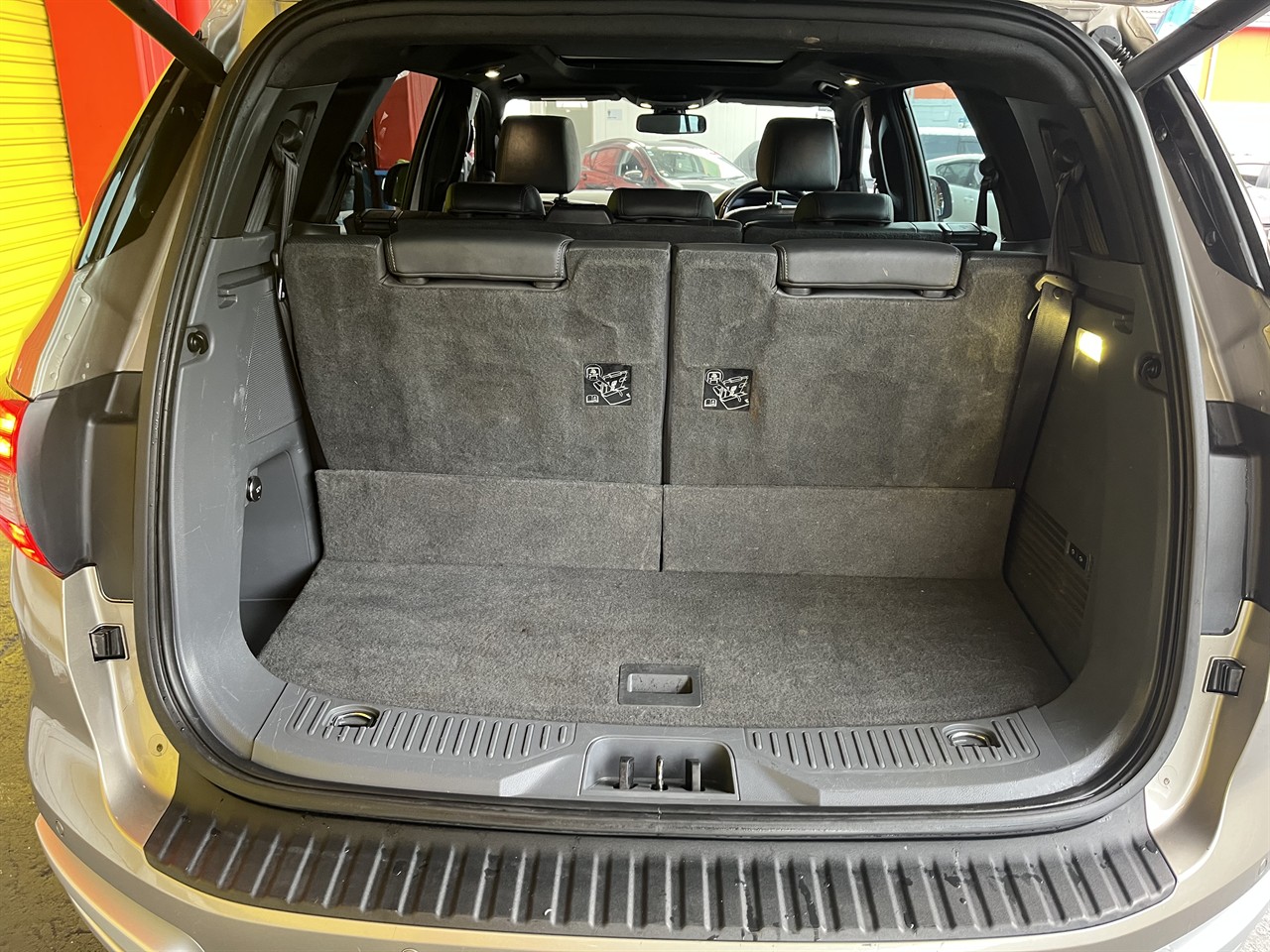 2016 Ford Everest