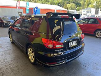 2005 Nissan Wingroad - Thumbnail