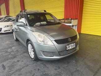 2010 Suzuki Swift - Thumbnail