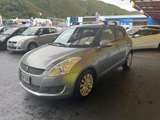 2010 Suzuki Swift - Thumbnail