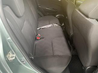 2010 Suzuki Swift - Thumbnail