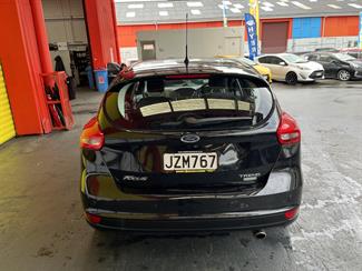 2016 Ford Focus - Thumbnail