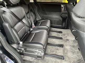 2014 Honda Odyssey - Thumbnail