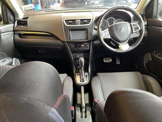 2017 Suzuki Swift - Thumbnail