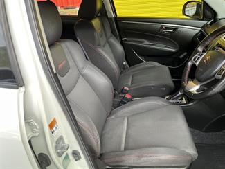 2017 Suzuki Swift - Thumbnail