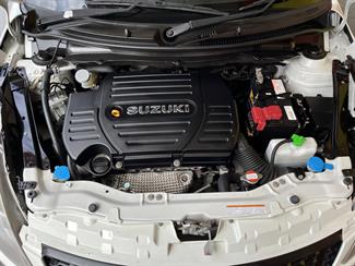 2017 Suzuki Swift - Thumbnail