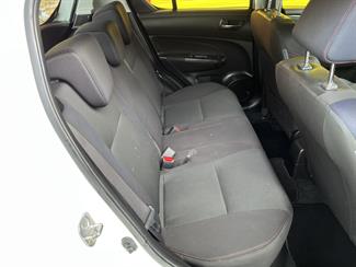 2017 Suzuki Swift - Thumbnail